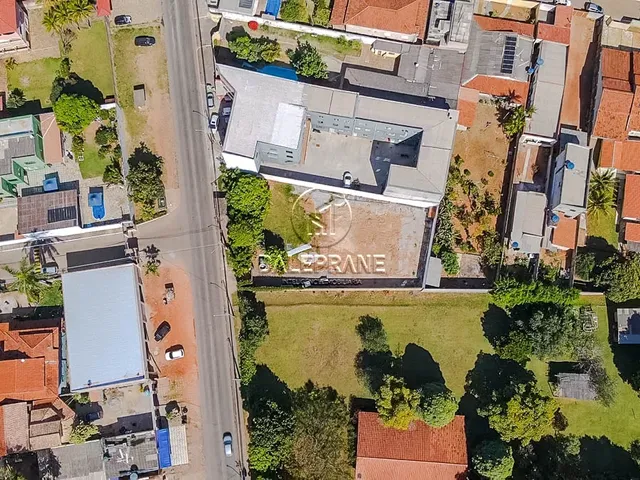 Terreno com 950m², à venda, no bairro Setor Habitacional Arniqueira (Águas Claras) em Brasília