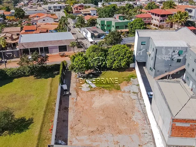 Terreno com 950m², à venda, no bairro Setor Habitacional Arniqueira (Águas Claras) em Brasília