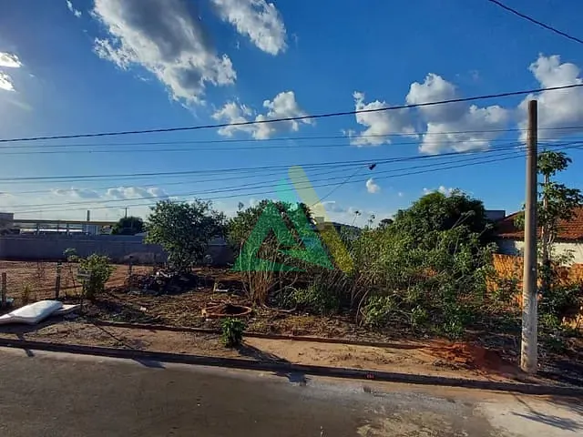 Terreno com 740m², à venda, no bairro Parque da Imprensa em Mogi Mirim