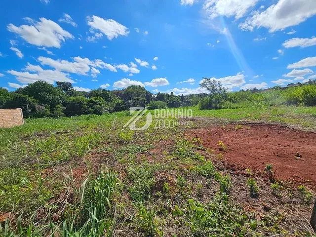 Terreno com 250m², à venda, no bairro Recreio dos Bandeirantes em Uberaba