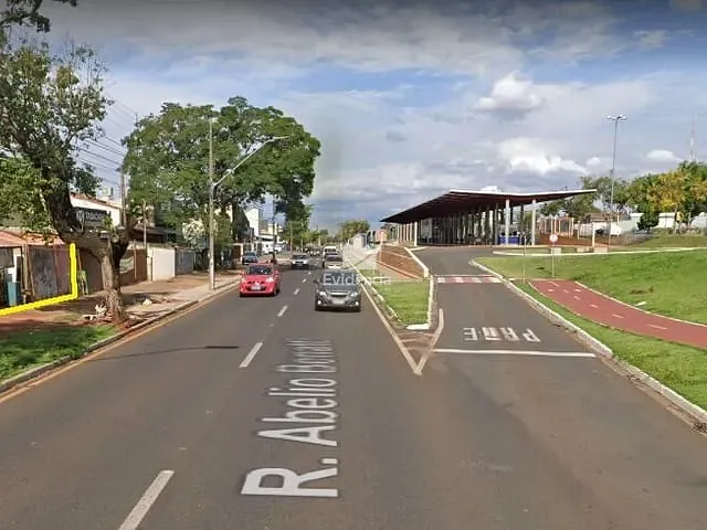 Terreno com 300m², à venda, no bairro Jardim do Sol em Londrina