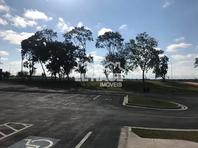 Terreno com 1757m², à venda, no bairro Jardim Itália em Cuiabá