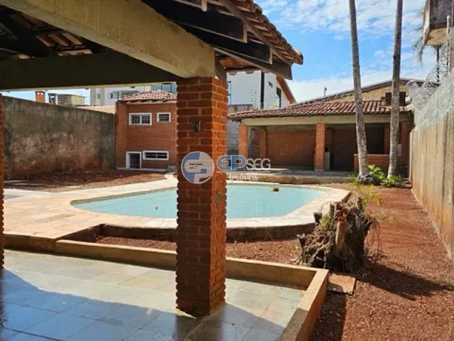 Terreno com 450m², à venda, no bairro Nossa Senhora de Lourdes em Londrina