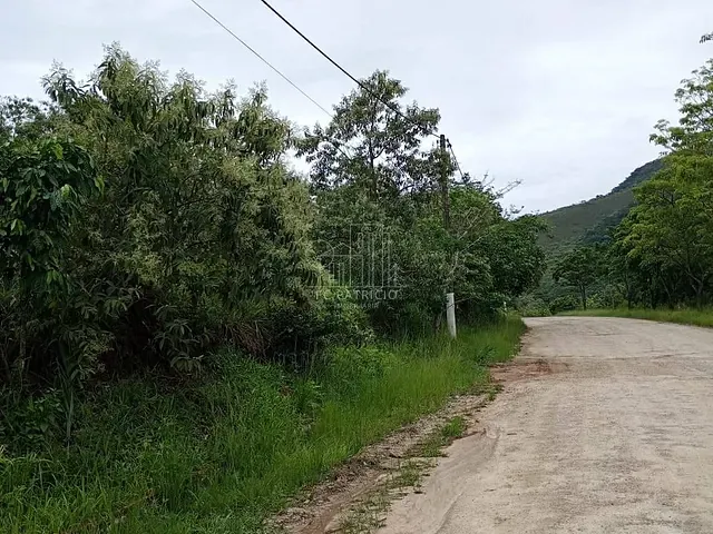 Terreno com 1640m², à venda, no bairro Cotia em Guapimirim