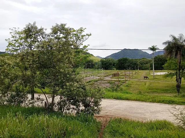 Terreno com 1640m², à venda, no bairro Cotia em Guapimirim