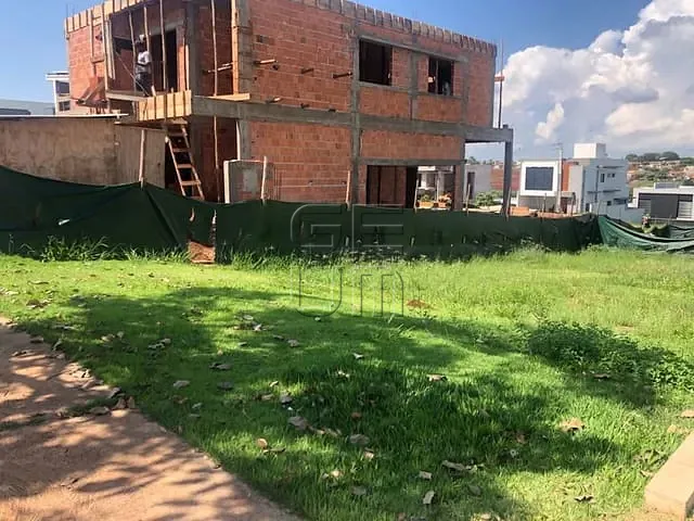 Terreno com 254m², à venda, no bairro Jardim Morumbi em Londrina