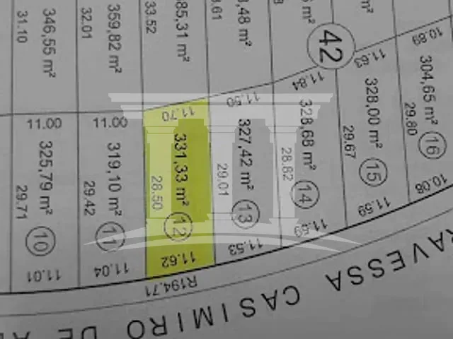 Terreno com 331m², à venda, no bairro Residencial Paris em Sinop
