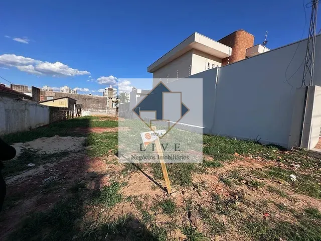 Terreno com 491m², à venda, no bairro Centro em Americana