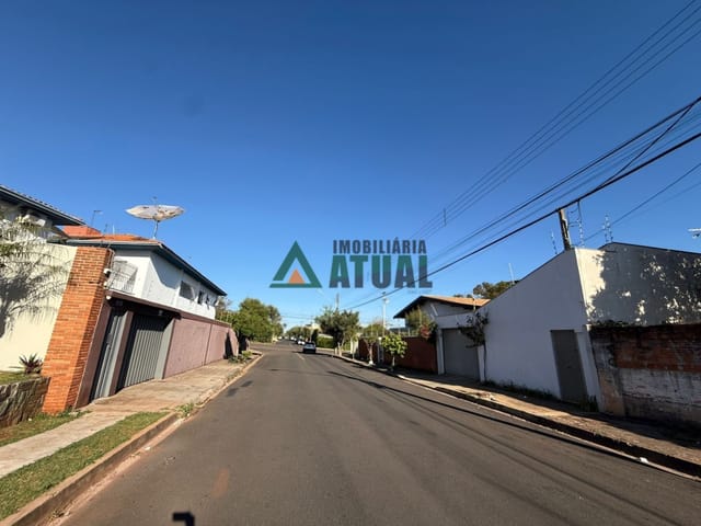 Terreno com 392m², à venda, no bairro Caravelle em Londrina