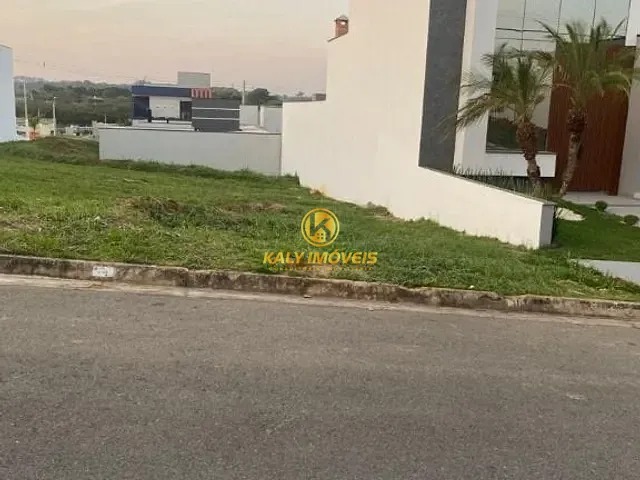 Terreno com 305m², à venda, no bairro Jardim Panorama em Indaiatuba