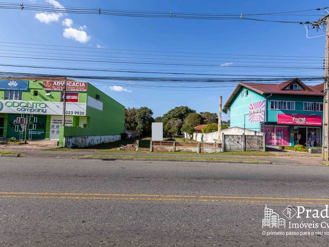 Terreno com 1938m², à venda, no bairro Orleans em Curitiba