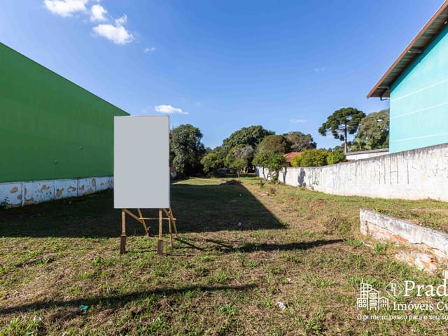 Terreno com 1938m², à venda, no bairro Orleans em Curitiba