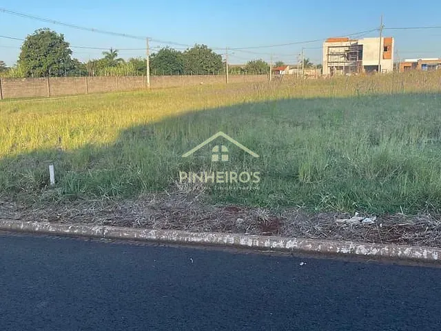 Terreno com 423m², à venda, no bairro Brisas Paranapanema em Alvorada do Sul