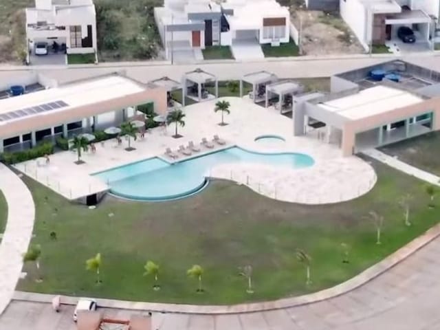 Terreno com 200m², à venda, no bairro Zélia Barbosa Rocha em Arapiraca