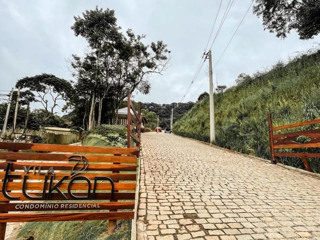 Terreno com 2600m², à venda, no bairro Secretário em Petrópolis