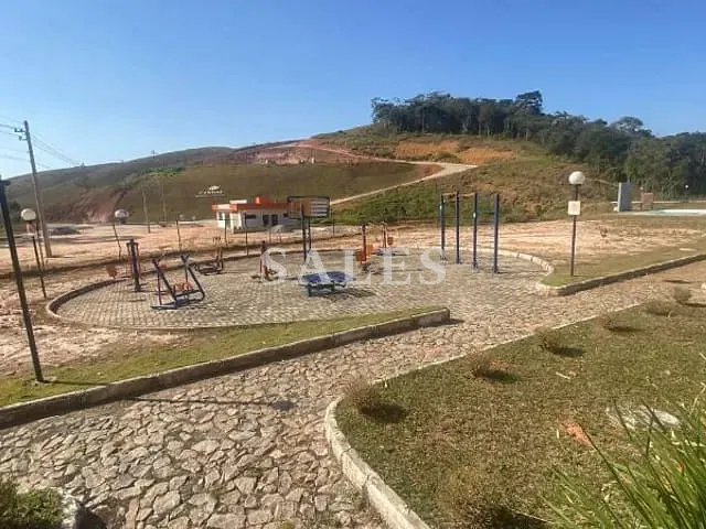 Terreno com 200m², à venda, no bairro Grama em Juiz de Fora