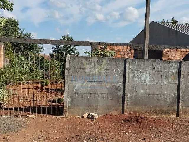 Terreno com 319m², à venda, no bairro Contorno em Ponta Grossa