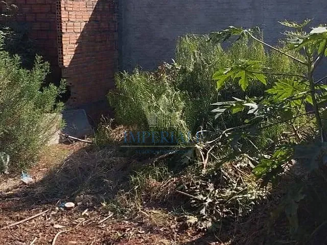 Terreno com 319m², à venda, no bairro Contorno em Ponta Grossa