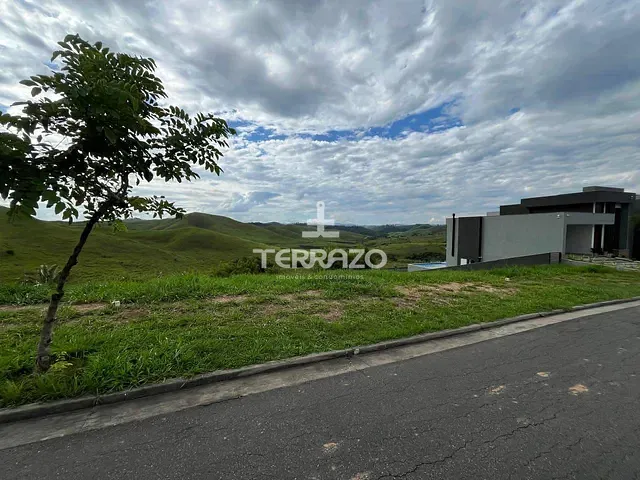 Terreno com 420m², à venda, no bairro Casa de Pedra em Volta Redonda