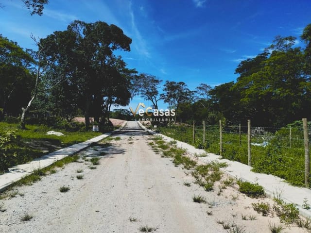 Terreno com 194m², à venda, no bairro Residencial Rio das Ostras em Rio das Ostras