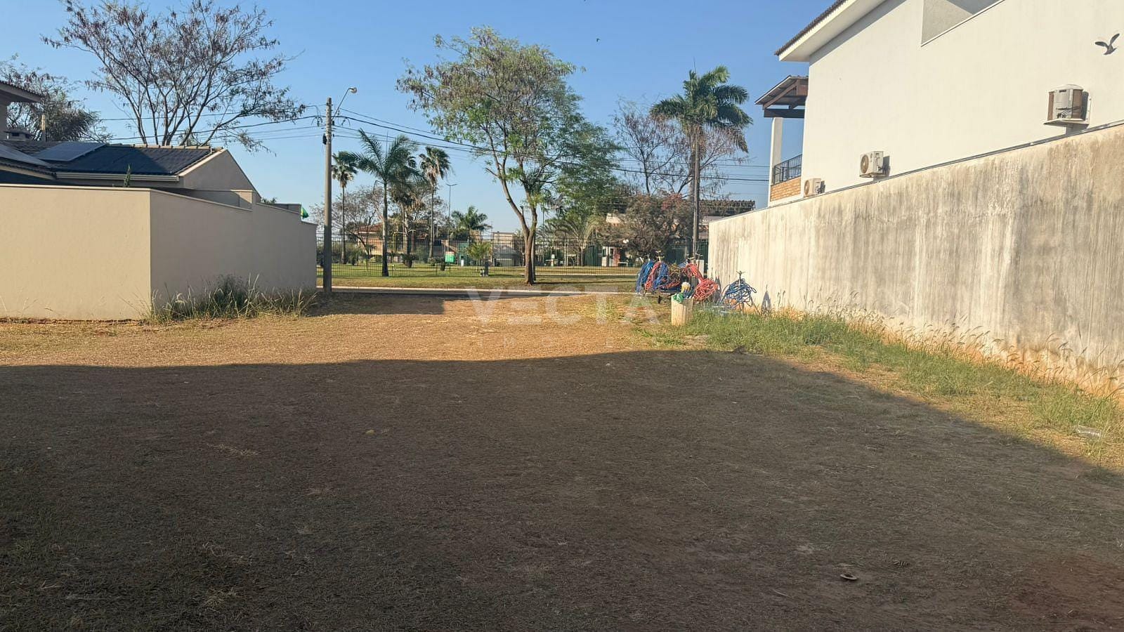 Terreno, 350 m² - Foto 3