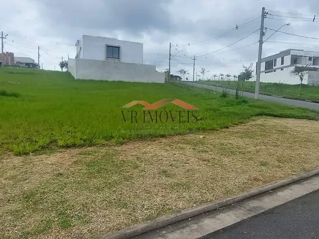 Terreno com 503m², à venda, no bairro Casa de Pedra em Volta Redonda