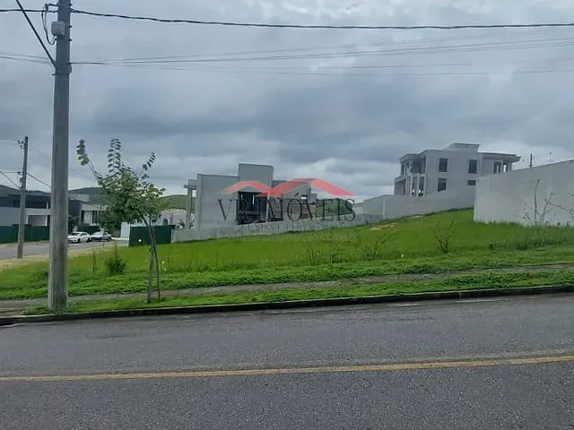 Terreno com 503m², à venda, no bairro Casa de Pedra em Volta Redonda