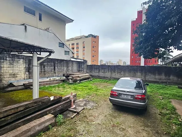 Terreno com 250m², à venda, no bairro Sumarezinho em São Paulo