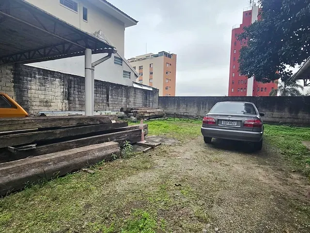 Terreno com 250m², à venda, no bairro Sumarezinho em São Paulo