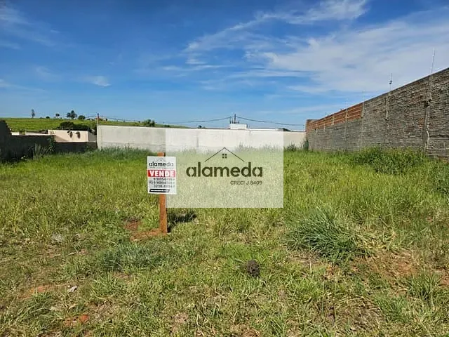Terreno com 250m², à venda, no bairro Jardim Maria Estela em Jacarezinho