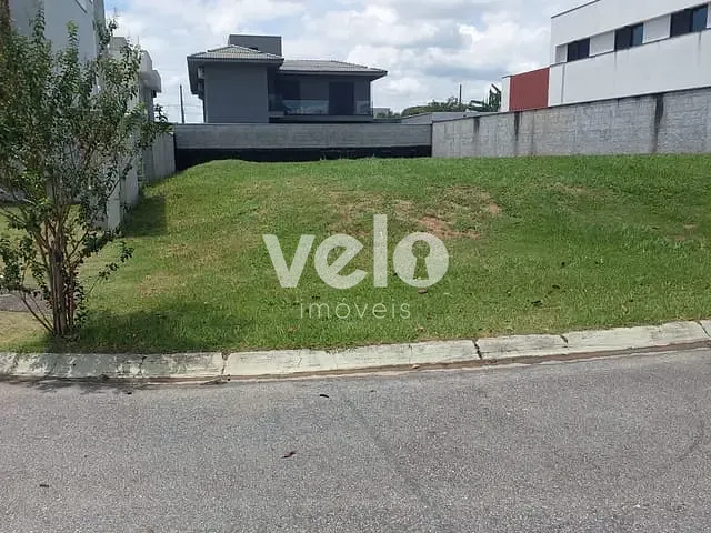 Terreno com 465m², à venda, no bairro Quiririm em Taubaté