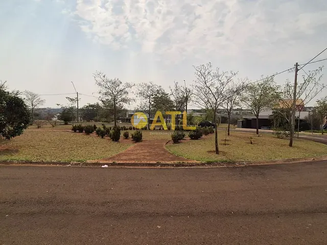 Terreno com 554m², à venda, no bairro  Royal Park Prime em Ourinhos