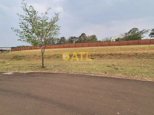 Terreno com 554m², à venda, no bairro  Royal Park Prime em Ourinhos