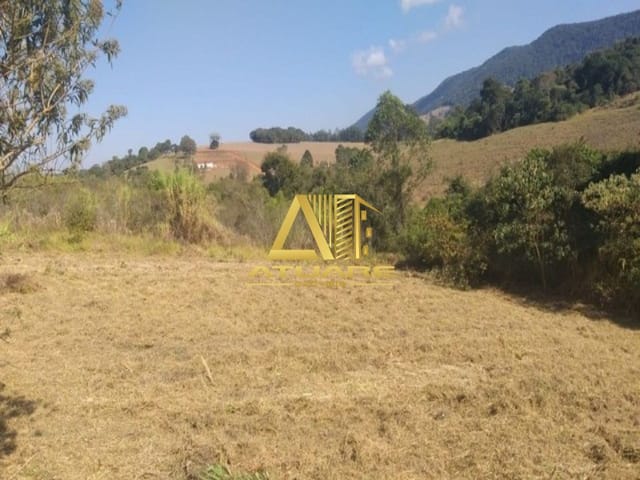 Terreno com 1900m², à venda, no bairro CERVO em Pouso Alegre