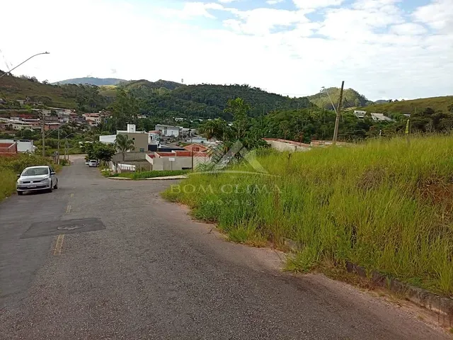Terreno com 326m², à venda, no bairro Filgueiras em Juiz de Fora