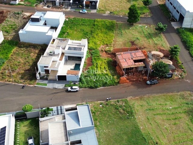 Foto do Terreno - Terreno à venda no Bom Jardim em Maringá – 307m² em bairro com infraestrutura completa e alto potencial de valorização | Benites & Gonzaga Imóveis