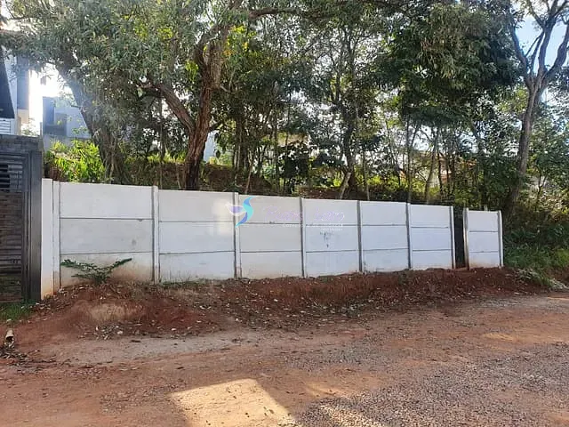 Terreno com 208m², à venda, no bairro Jardim Santo Antônio em Atibaia