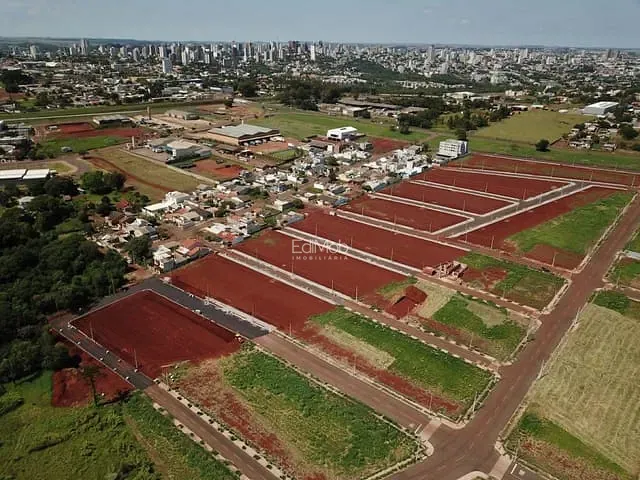 Terreno com 300m², à venda, no bairro Brazmadeira em Cascavel