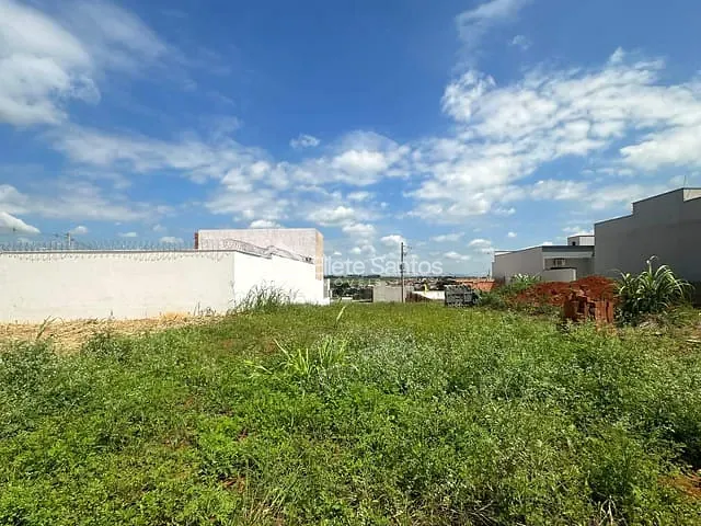 Terreno com 250m², à venda, no bairro Reserva Centenária em Santa Bárbara D'Oeste
