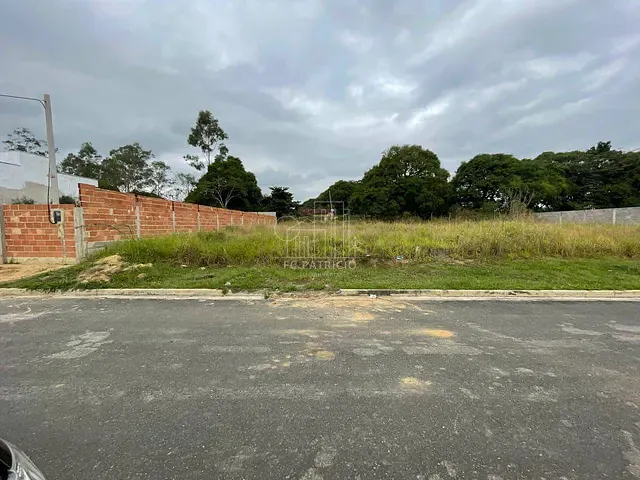 Terreno com 384m², à venda, no bairro Quatis em Quatis