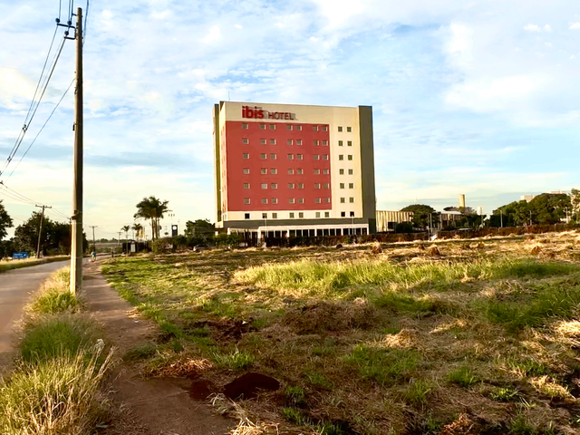 Terreno com 27982m², à venda, no bairro Jardim Wanderley em Tatuí