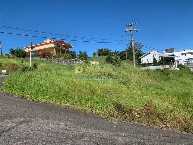 Terreno com 961m², à venda, no bairro Cidade Universitária Pedra Branca em Palhoça