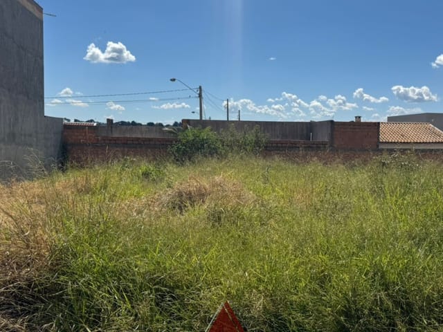 Terreno com 234m², à venda, no bairro Jardim Adelinha em Franca