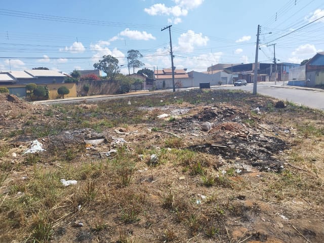 Terreno à venda, no bairro Jardim Buriti Sereno em Aparecida De Goiânia