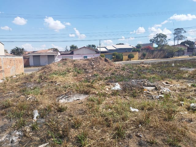 Terreno à venda, no bairro Jardim Buriti Sereno em Aparecida De Goiânia