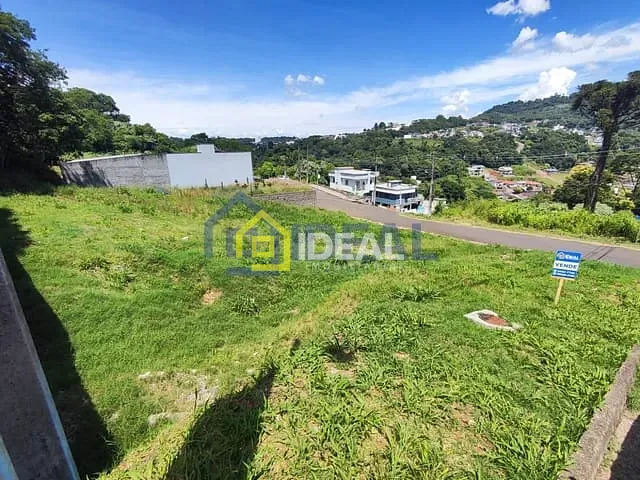 Terreno com 494m², à venda, no bairro Primavera em Concórdia