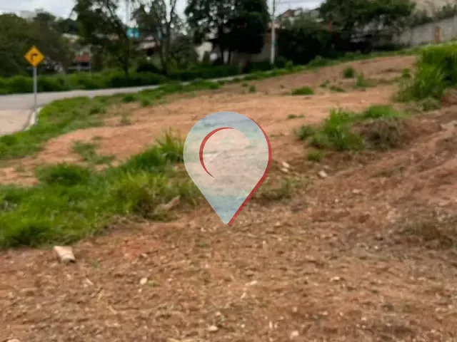 Terreno com 349m², à venda, no bairro Parque Petrópollis em Várzea Paulista