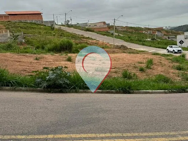 Terreno com 349m², à venda, no bairro Parque Petrópollis em Várzea Paulista
