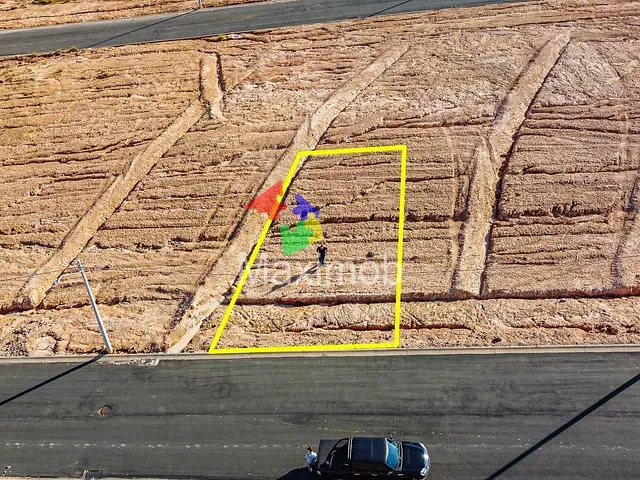 Terreno com 160m², à venda, no bairro Pires em Itapira