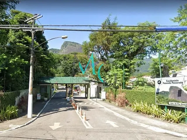 Terreno à venda, no bairro Taquara em Rio de Janeiro